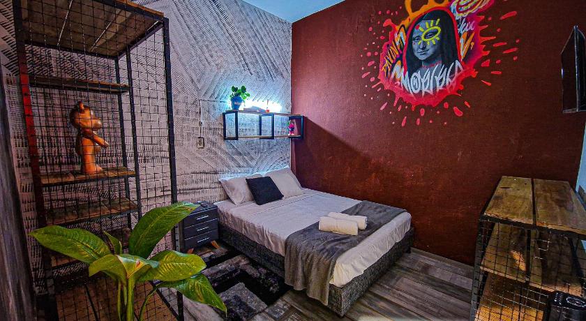 Urban Hostal Bar — Hotel in Bucaramanga