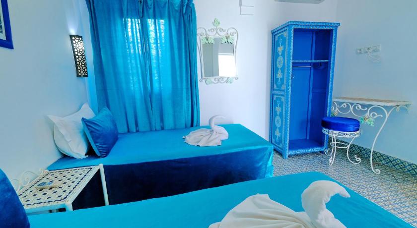 Image of Standard Twin Room 5