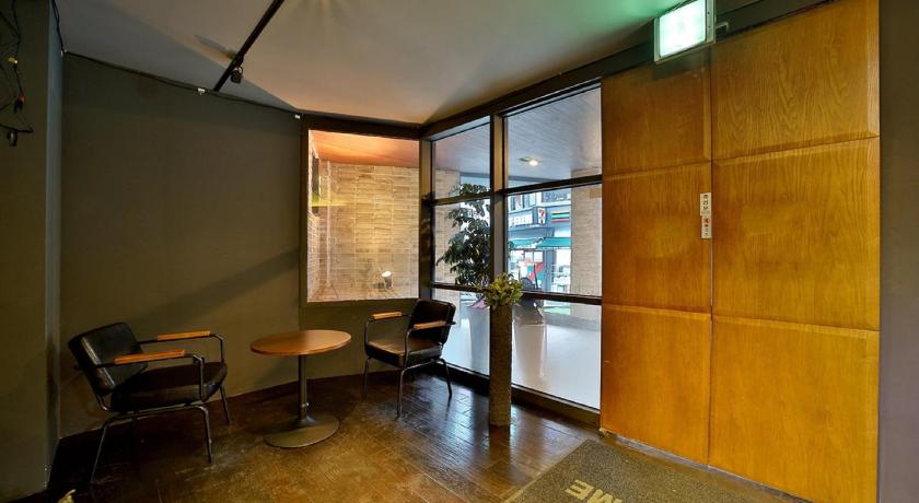 부산 서면 하운드 호텔 1번가 (Seomyeon Hound Hotel 1st Street) 3성급 호텔 스위트룸