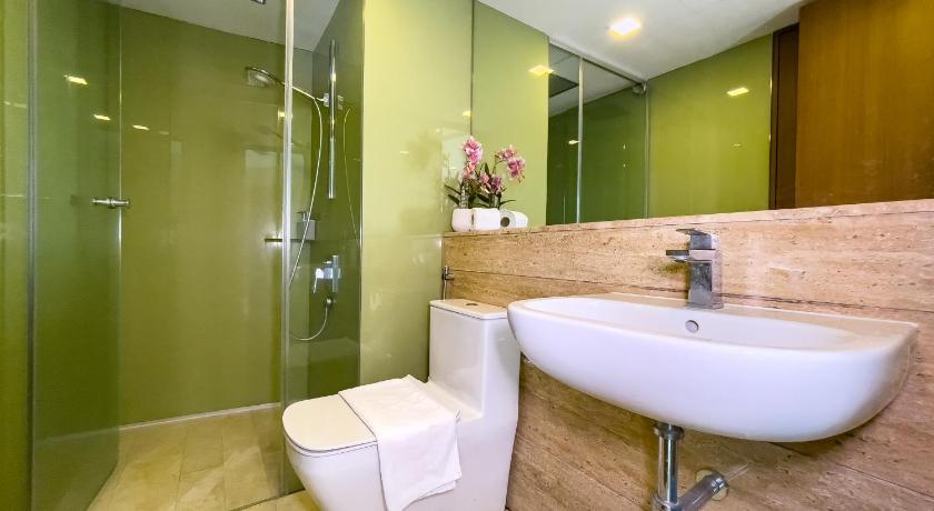 LUXURY SUITES by VORTEX photo