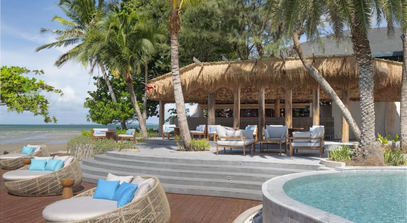 라용 머큐어 라용 롬탈라이 빌라스 앤 리조트 (Mercure Rayong Lomtalay Villas & Resort) 4성급 호텔 수영장