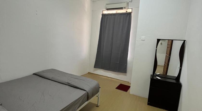 Cendana Residence Homestay 2 Chendering Kuala Terengganu photo