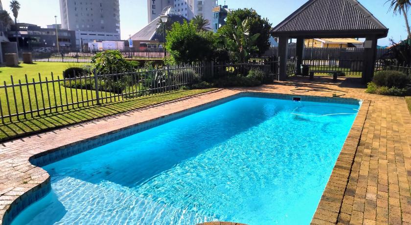 37 De Valle Mosselbay, Diaz Beach photo