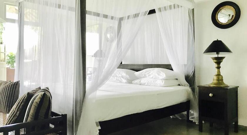 ETAMBA HOUSE photo
