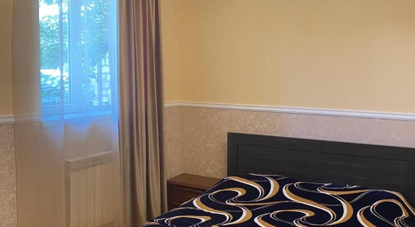 Image of One-Bedroom Chalet 5