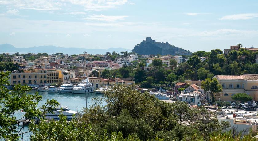 Appartamento con vista esclusiva sul Golfo d'Ischia