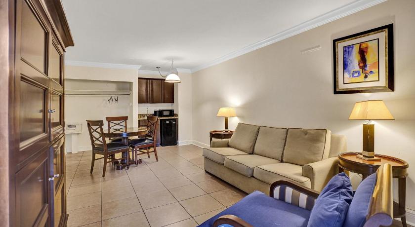 Image of Traditional Suite - 1 King Bed 10