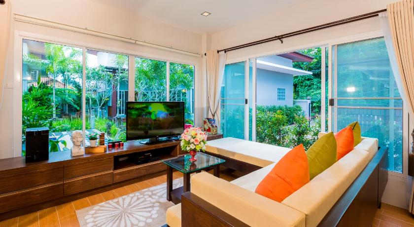 Image of 6 Bedroom Villa 7