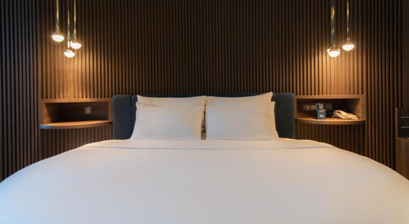 Image of Junior Suite 17