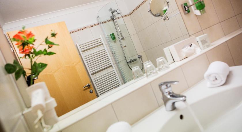 Image of Classic Double Room 3