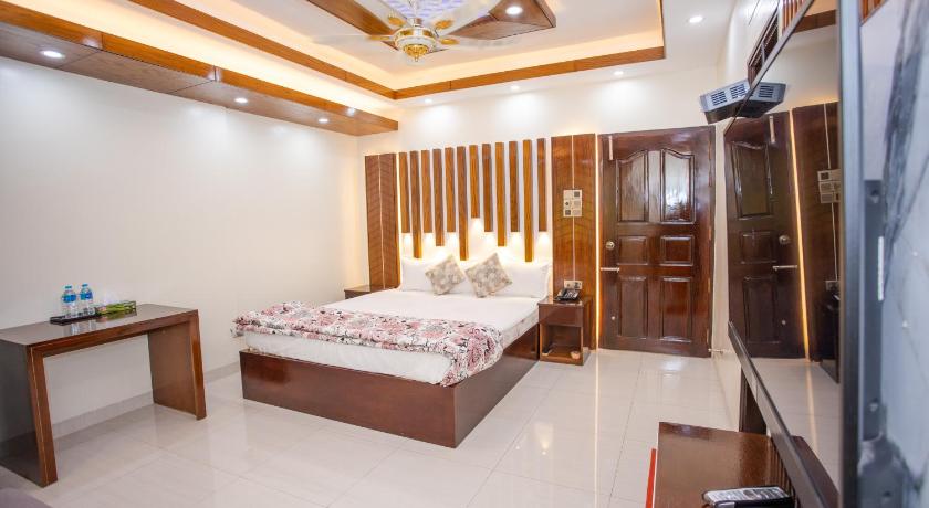 Jatra Hotel Brothers photo