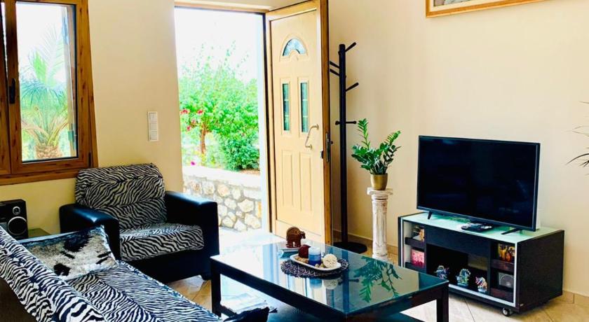 Sea View Three Bedroom Villa Giorgios - image 18