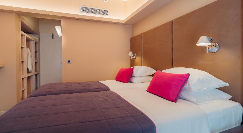 Superior szoba kétszemélyes ággyal vagy 2 külön ággyal (Superior Double or Twin Room) fotója 7