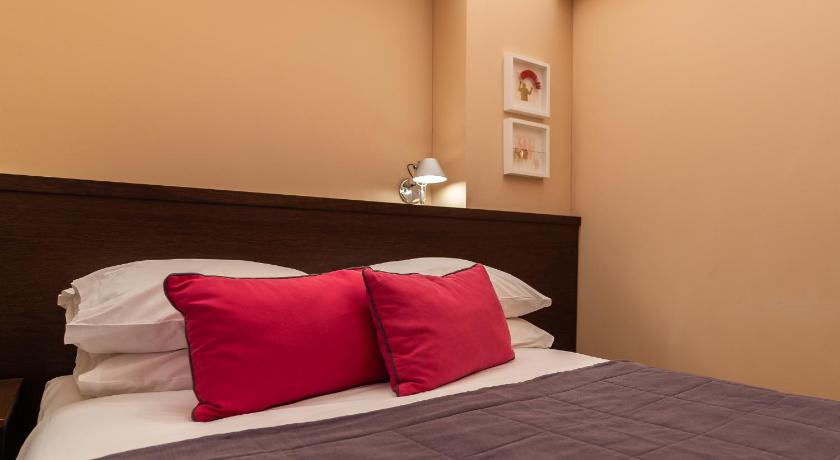 Pénztárcabarát szoba kétszemélyes ággyal (Budget Double Room) fotója 11