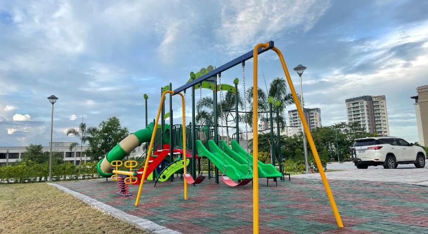 Luxury Condo in Clark Pampanga beside Hilton Hotel and Casino photo