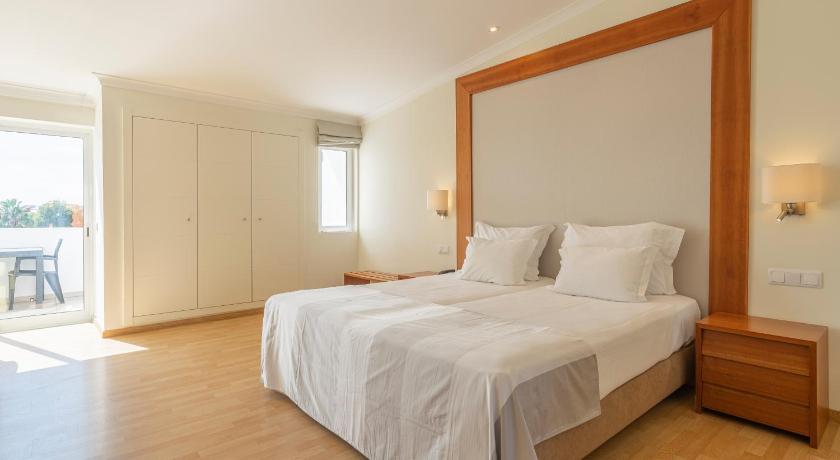 拉戈阿和卡尔沃埃罗 Lagoa Hotel 4星级 酒店 大堂