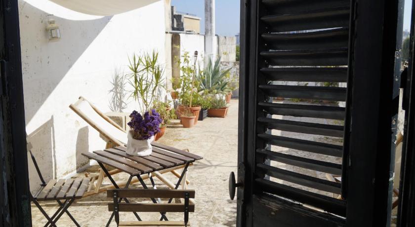 Image of Double Room with Terrace 8