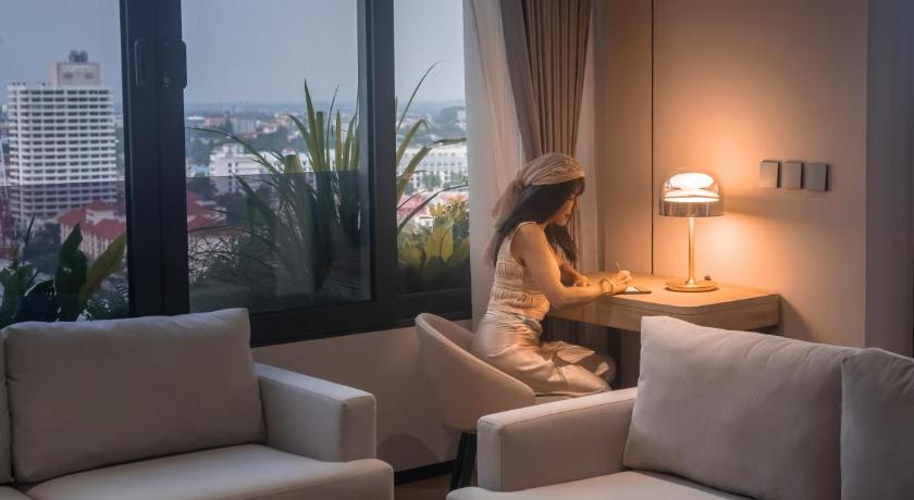 Image of Penthouse Suite with Private Pool 13