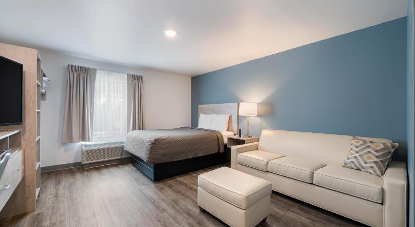 WoodSpring Suites Concord-Charlotte Speedway photo