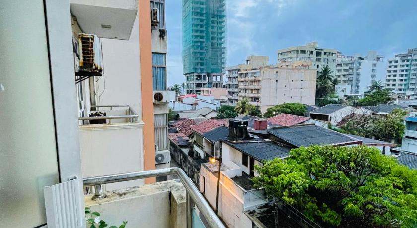 Ravi Apartments - Crimson Home photo