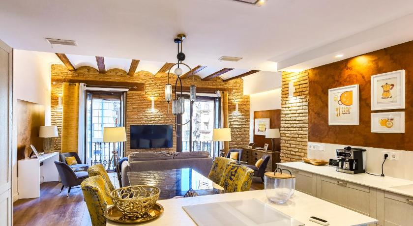 Torres de Serranos Apartments - TTdSSa VLC — Hotel in València