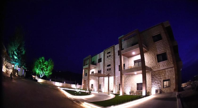 Hotel Miziara — Hotel in Ehden