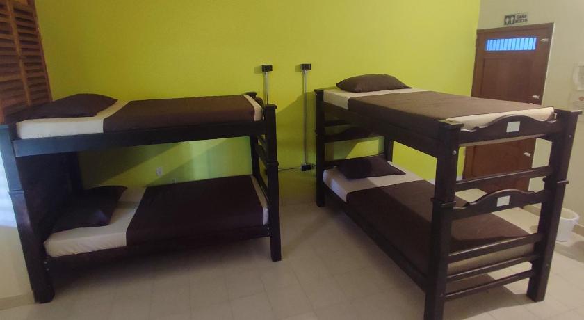 Image of Bed in 8-Bed Mixed Dormitory Room 0