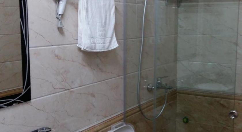 HOA CUONG HOTEL - ĐONG VAN photo