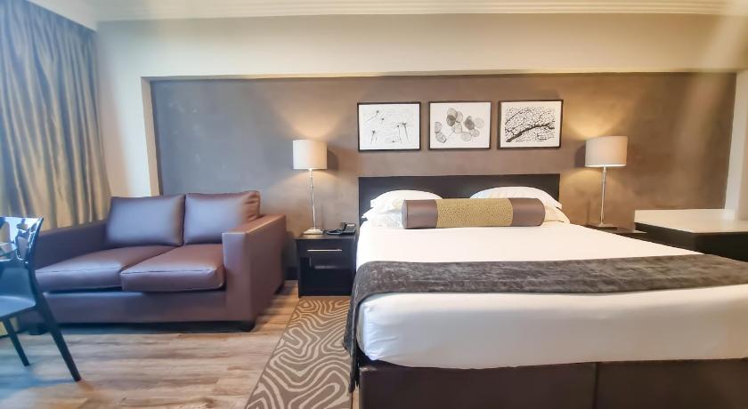 Image of Deluxe Double or Twin Room 7