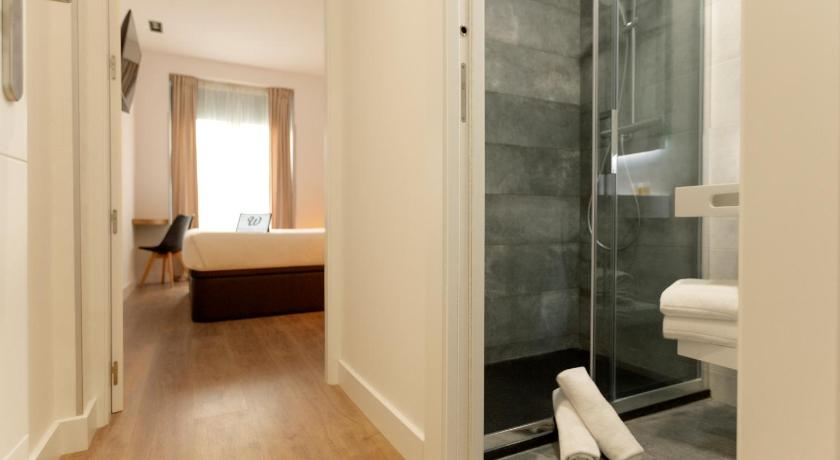 Woohoo Rooms Fuencarral photo