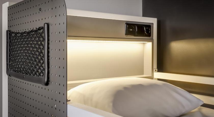 Image of Bed in 3-Bed Dormitory 7