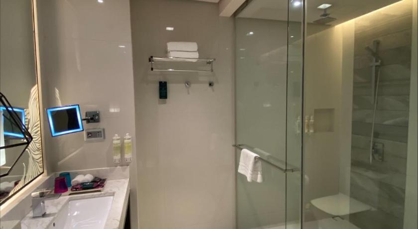 Image of Sea Room 5