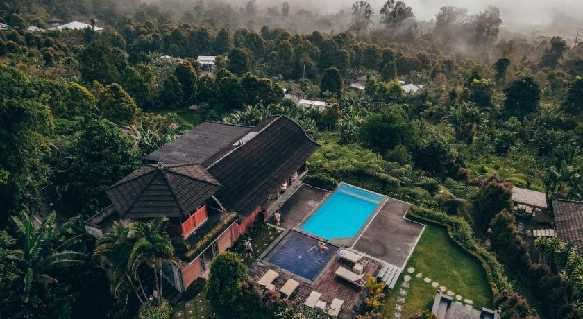 Munduk Menir Villas photo