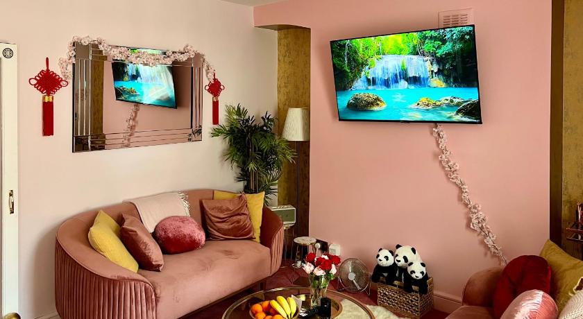 Image of Two-Bedroom Apartment - Cherry Blossom 2 4