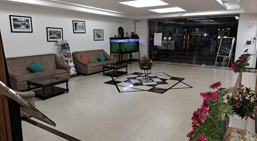 Hotel Preethi Classic Towers photo