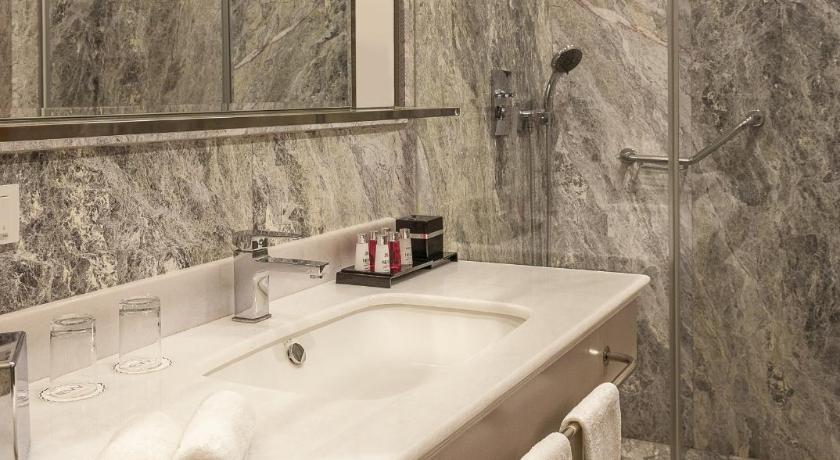 Nevv Bosphorus Hotel & Suites photo