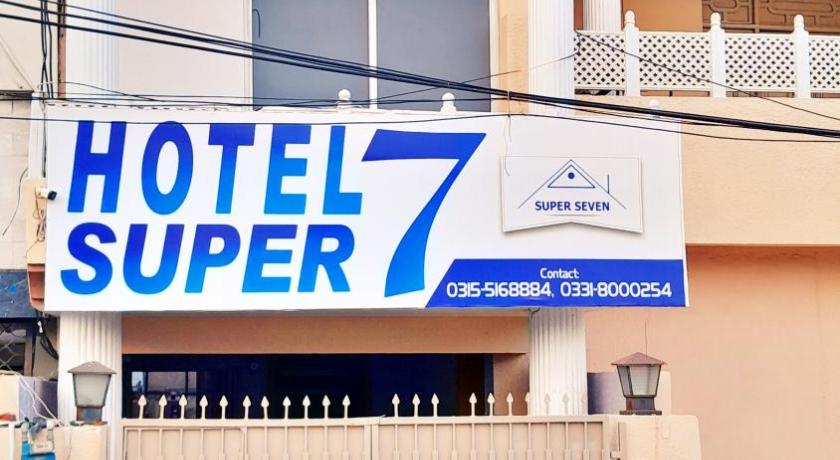 Hotel Super Seven - image 5