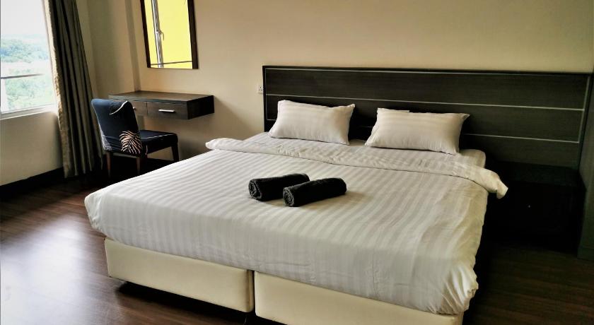 FHS Water Themepark Resort Melaka Town City Tengah - image 9