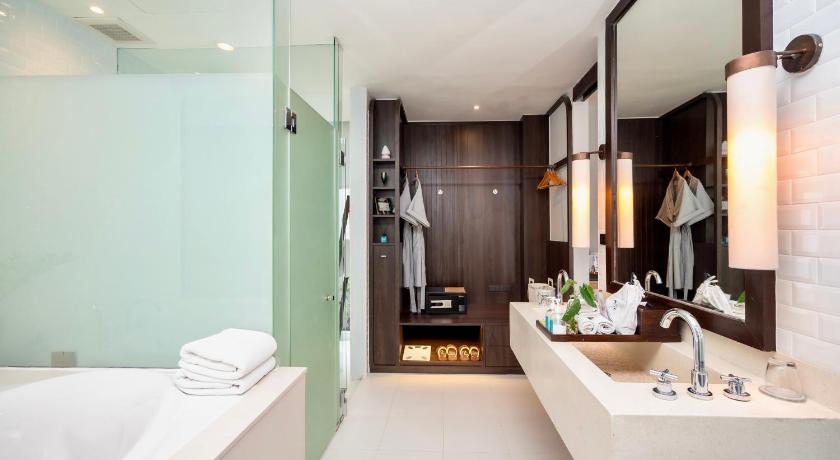 Image of Qualia Jacuzzi Pool Villa 2