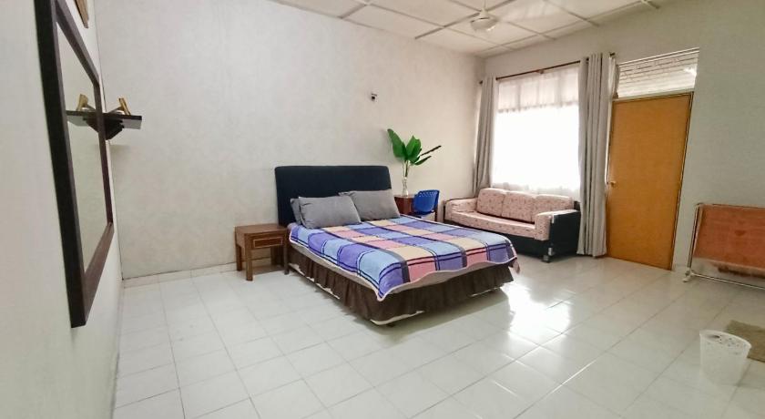 RR Homestay (Muslim Only) photo