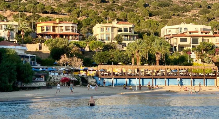 Larimar Hotel Cesme photo