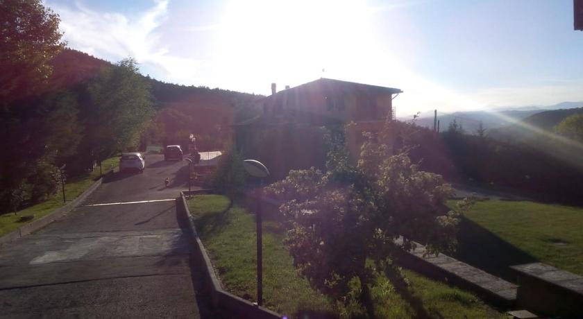 La casa di mezzo-affitti brevi-zona ospedali