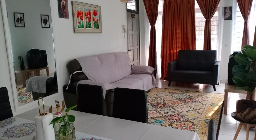 KLIA Homestay Ummie — Hotel in Kuala Lumpur
