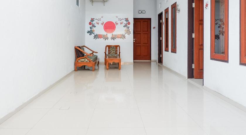 KoolKost near Raya Canggu (Minimum stay 5 nights) - image 5