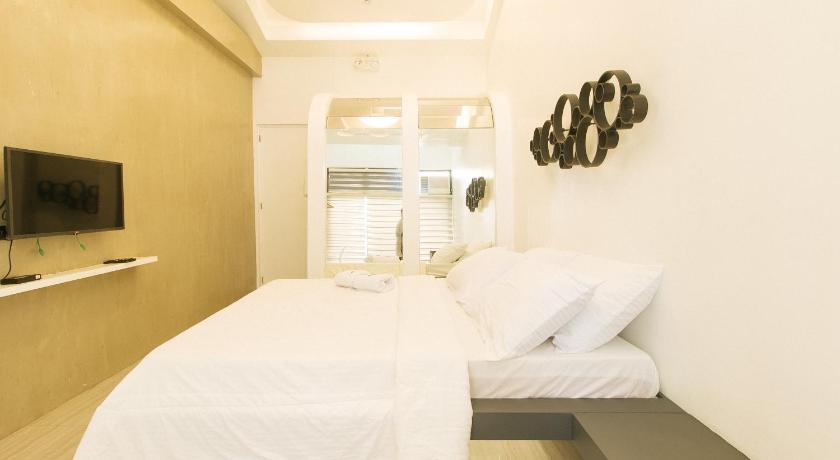 Image of Standard Double Room - Non-Smoking 1