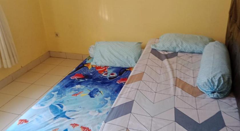 Villa kota bunga cipanas 3 kamar baru renovasi full wifi photo