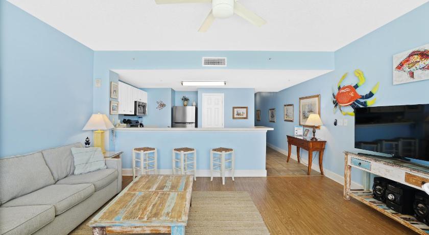 Image of One-Bedroom Apartment 1305 5
