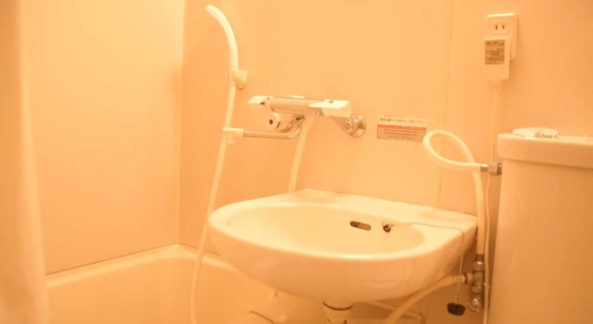 Business Hotel Chateau Est Takamatsu - Vacation STAY 11229v photo