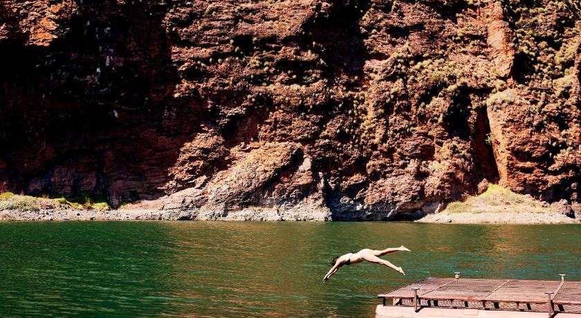 Discovery Resorts - Lake Argyle photo