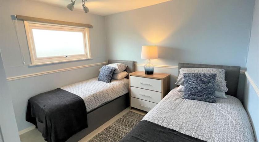 126 Hemsby Holiday Chalet, Convenient for sandy beach photo